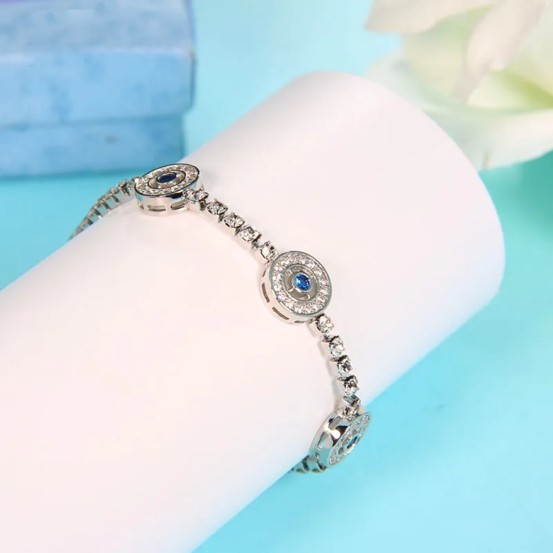 

Elegant Ladies Blue Zircon Temperament Family Christmas Bracelet Fashion Light Luxury Micro Zircon Adjustable Bracelet