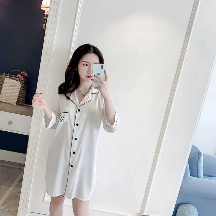 11144802154_1670332227