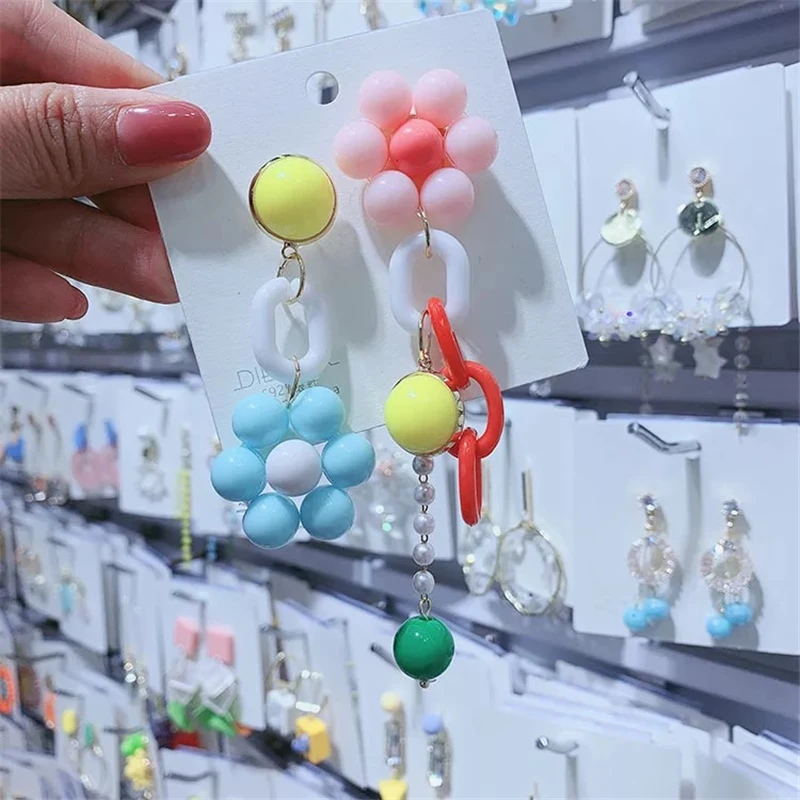 

Korean Fashion Multicolor Big Flower Earring Multicolor Acrylic Creative Asymmetry Earrings for Women Jewelry Gift wholesale