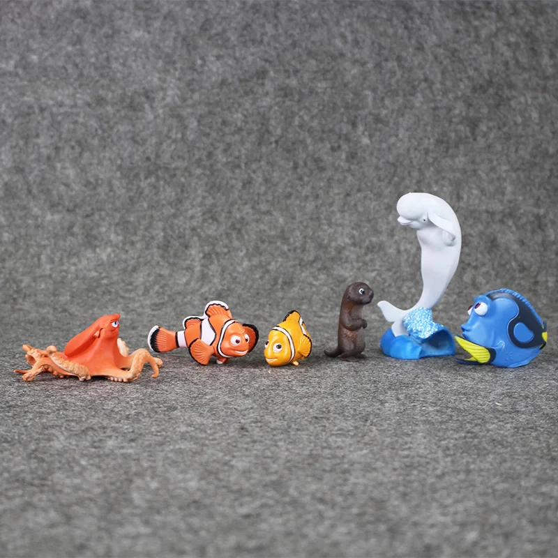 finding nemo marlin toy