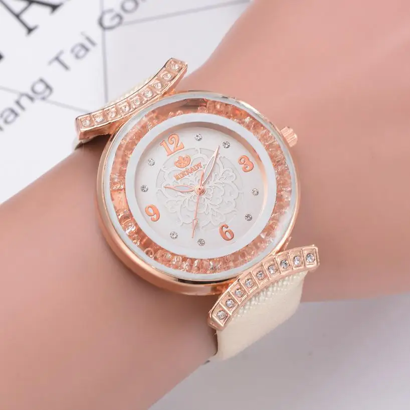

New Women 's Fashion Leather Band Analog Quartz Diamond Wrist Watch Watches women's watches with heart clock women 2018 Alloy