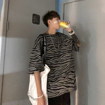 

2019 Summer Korean Version Of The Tide Male Comfortable Popular Leopard Pattern Harajuku Explosion Models Loose Cotton T-shirt