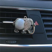 Retro elefante De Metal estilo Do Carro Ornamentos Pavão forma Automóvel carro perfume ar condicionado perfume clipe de Homens e mulheres