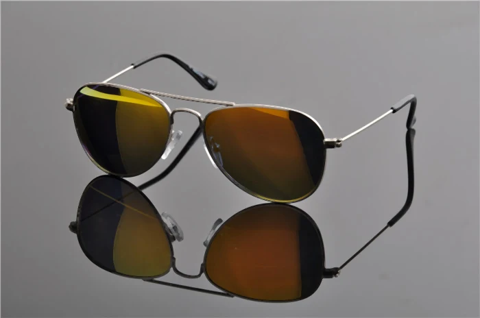 Детская UV400 поляризованные со специальным покрытием для гонок солнечные Горячие модная детская одежда пилота зеркала солнцезащитные очки с Чехол Ткань EV0831