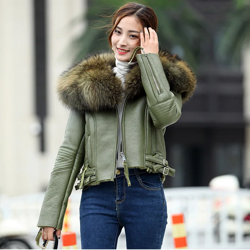 

Women Winter 2019 Coats And Jackets Lady 100% Genuine Sheepskin Coat With Big Real Raccoon Fur Collar Natural Sheep Fur Lining