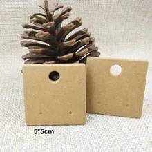 200 шт Горячая в партии Крафт/белый квадратной формы 5*5 см серьги-гвоздики карточка для упаковки Пользовательский логотип moq 1000 шт