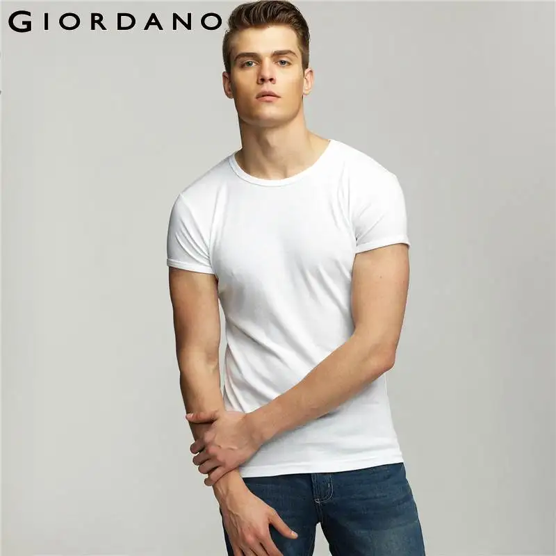 Giordano две приталеные футболки slim fit из натурального хлопка с короткими рукавами и круглым воротом,имеют несколько цветовых решений