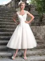 Vestido De Noiva Curto Short Wedding Dress 2019 Sweetheart Lace Applique Cap Sleeves Tea Length Bridal Wedding Gowns Casamento