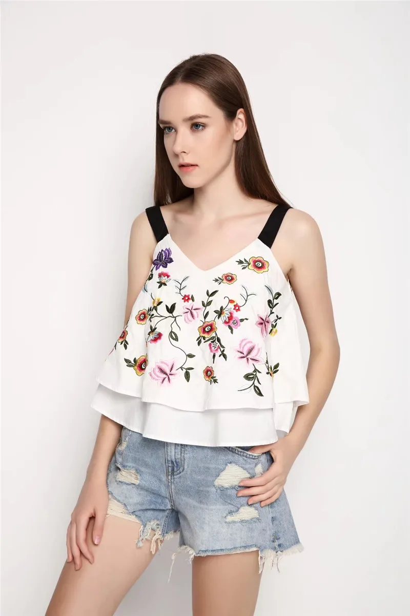 

2018 summer new lotus leaf embroidery European and American embroidery strap female, flower short paragraph vest lady