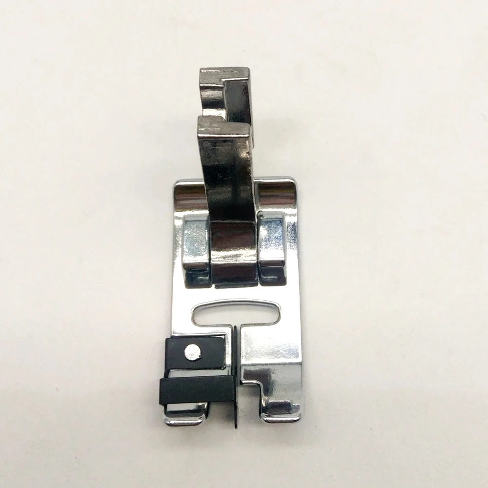 

Stitch in the Ditch Slant Shank Foot with Guide Blade P60708