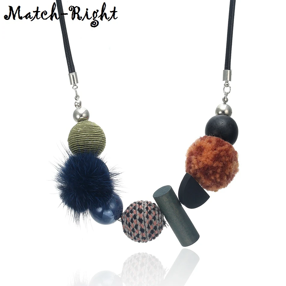 

Women's Statement Pompoms Necklace for Women Wood Beads Necklaces & Pendants New Jewelry Collare Mujer Collier Colar MX075