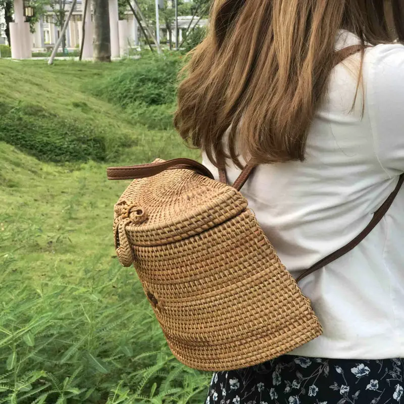

2019 new handmade hand-woven summer must enter the square large capacity wild shoulder shopping beach bag ladies bag