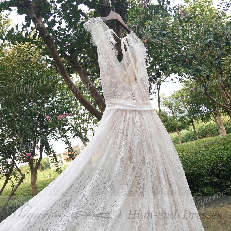 Mryarce Vintage Lace Bohemian Wedding Dresses Keyhole Back bOHO Bridal Dress With Cap Sleeves robe de mariage 4
