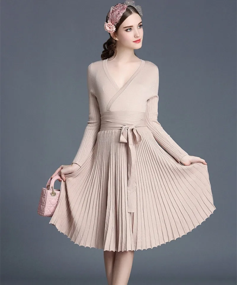 

NEW 2018 spring Elegant V-neck Casual Long Sleeve Knitted Dress women Fashion Belted Vintage Long Sleeve Pleated Dress