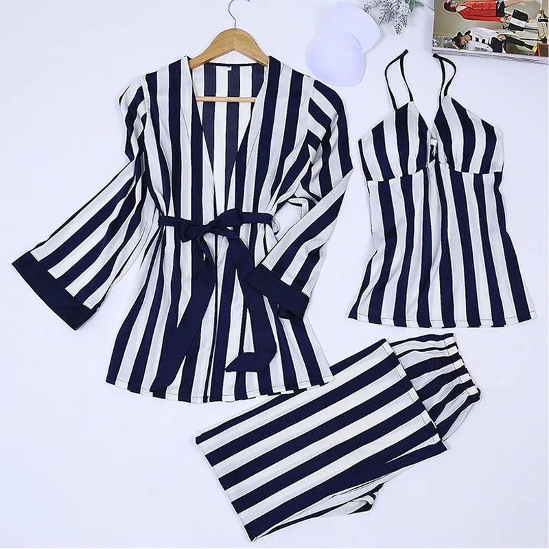 blue stripes Летние пижамы Для женщин пижамы наборы Домашняя одежда из 3 предметов: полосатой пикантные Для женщин пижамы рубашки+ халат+ штаны Женская пижама 2XL - Цвет: blue stripes