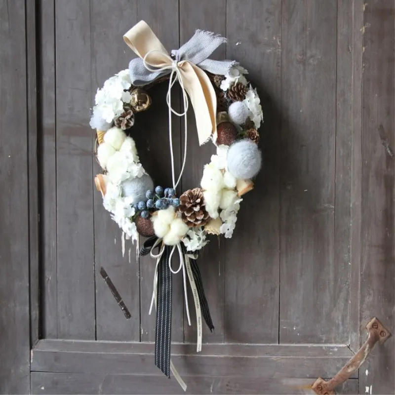 

Ice cream petal pine cones decorated wreaths Christmas cotton window display hanging merchandise garland Free Shipping