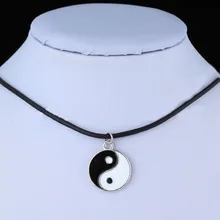 Sekiz diyagramlar siyah ve beyaz Yin Yang kolye çiftler için sevgilisi moda kolye en iyi arkadaşlar dostluk Unisex takı hediyeler