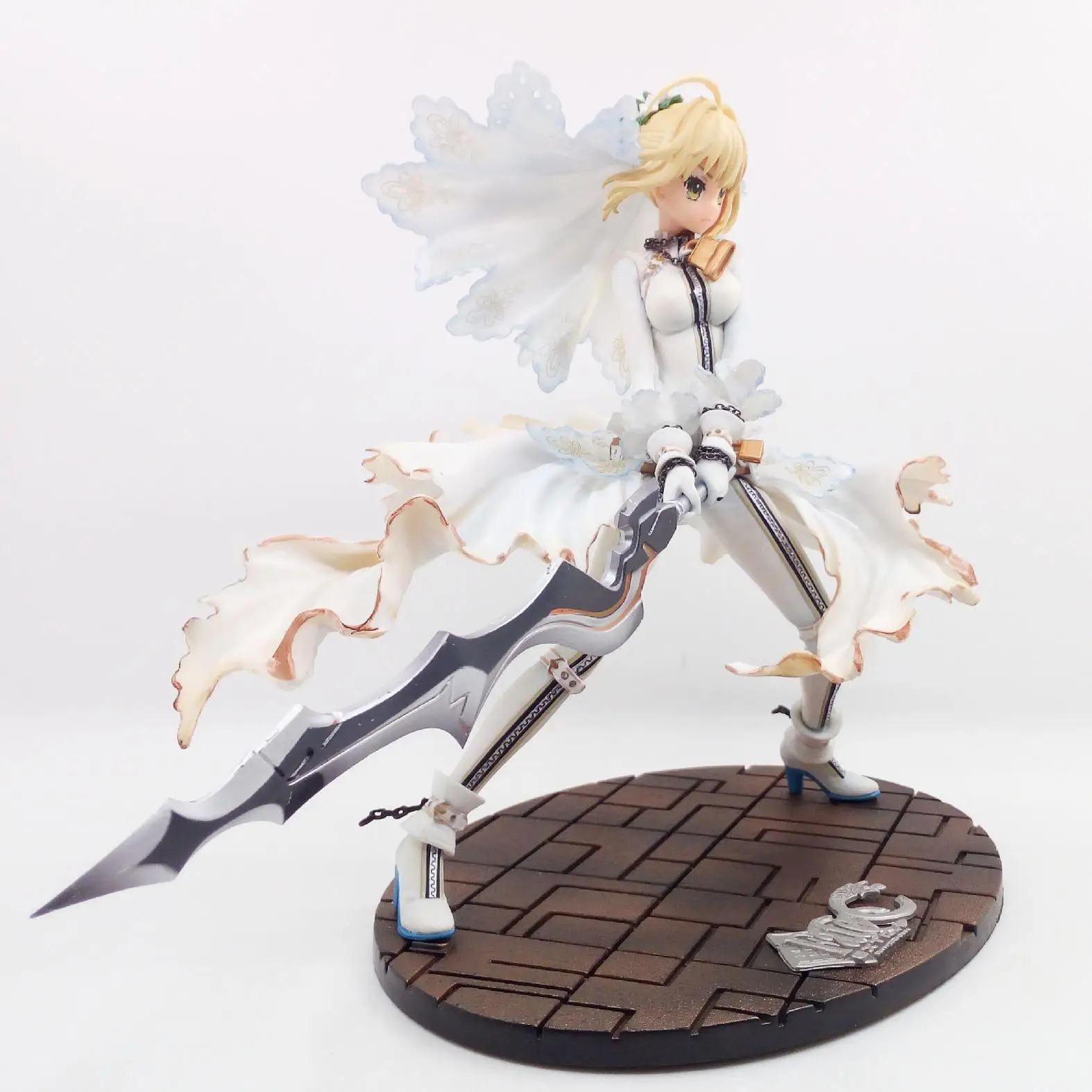 25cm Fate Zero Fate Stay White Wedding Dress Saber Japanese Anime ...