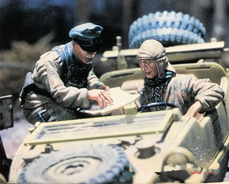 

1/35 Resin Figure Model Kit Unassambled Unpainted 00548(NO CAR)