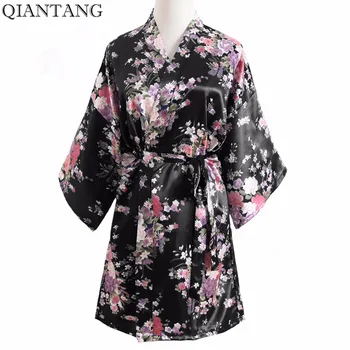 

Plus Size Fashion Ladies Summer Mini Kimono Short Robe Bath Gown Black Chinese Women Rayon Yukata Nightgown Pijama Mujer Mds003