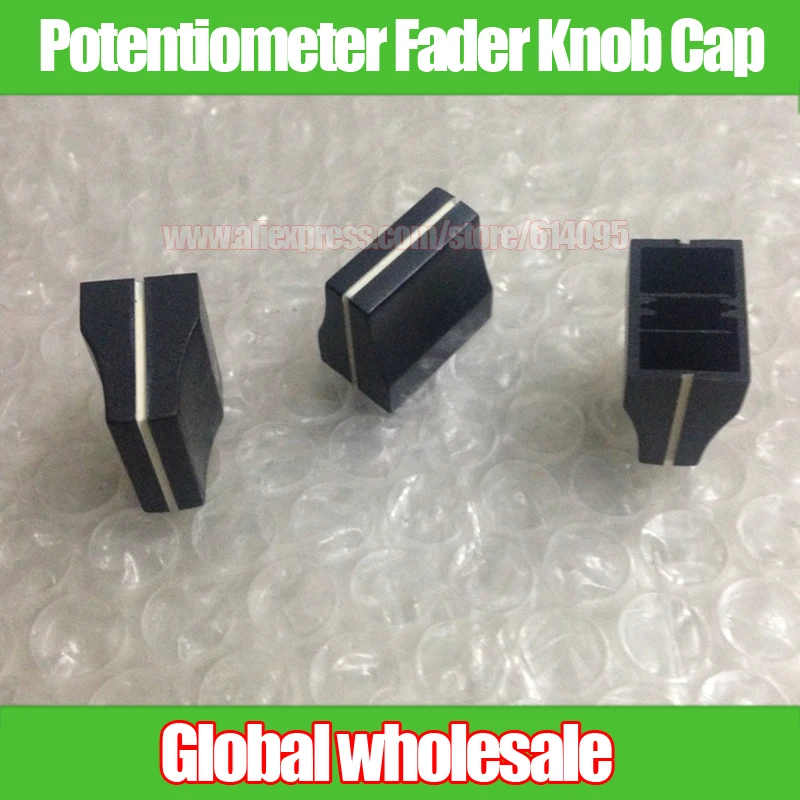 

3pcs Black Mixer Straight Slide Potentiometer Fader Knob Cap / 20A6 Handle L19MM * W12MM * H18MM