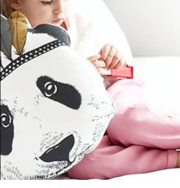 2016 Модная одежда для детей, Детская мода мягкие игрушки, подушки Детская комната кровать Диван Декоративные индийский Panda животных в форме