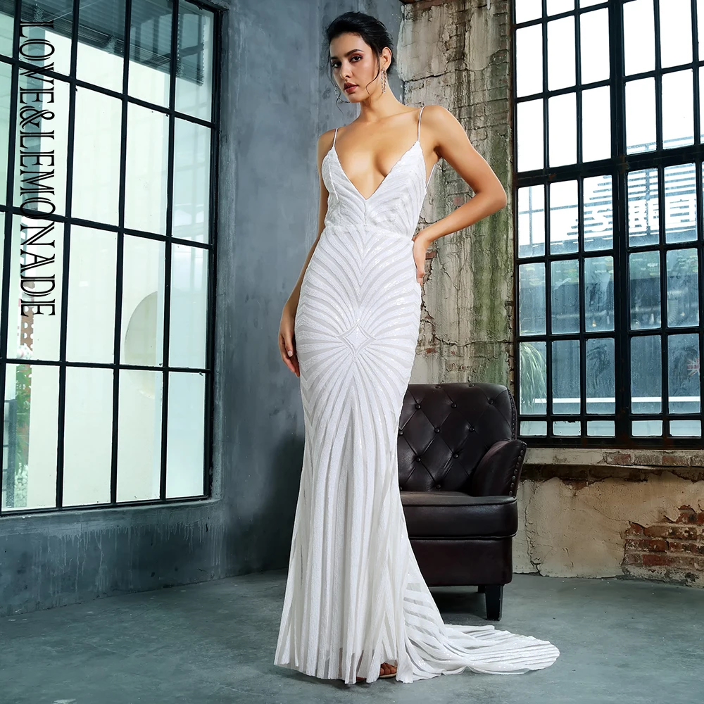 Love& Lemonade белое длинное платье с глубоким v-образным вырезом и открытой спиной с геометрическими блестками LM81225 осень/зима
