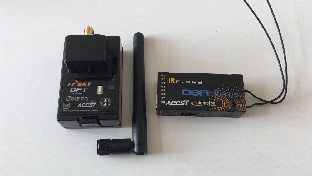 

FrSky 2.4Ghz DFT Combo Pack for Futaba w Telemetry+D8R-II Plus Receiver