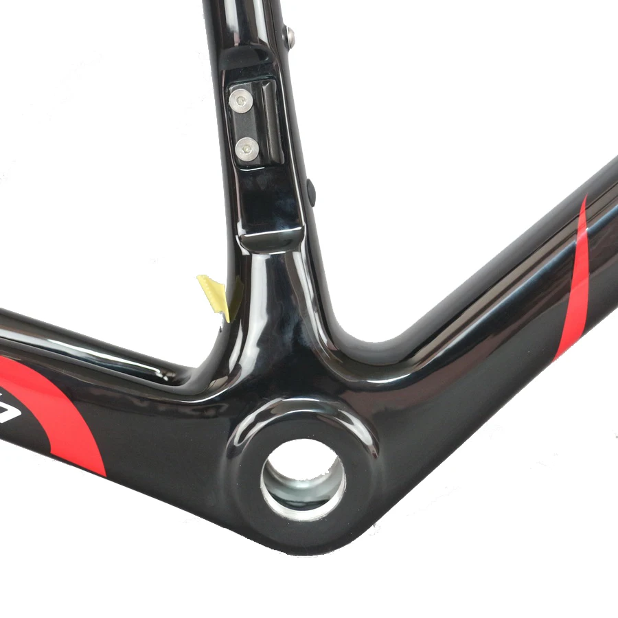 Discount Hight modulus toray t1000 carbon fiber black fox BSA normal brakes all internal cable road bike frame FM066 4