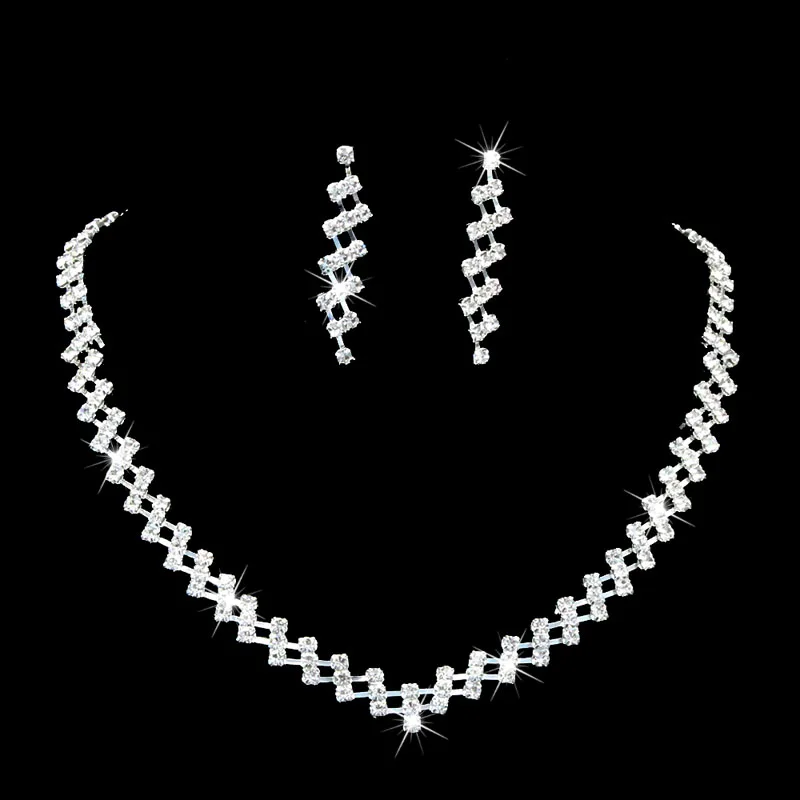 

Fashion Jewelry Silver Crystal Rhinestone Chain Necklace and Earrings Set Wedding Party Bridal Jewelry Set for Women BH