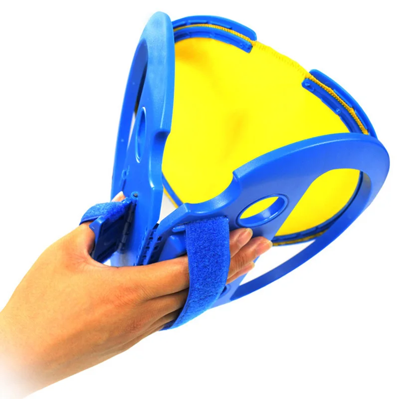 

2 Pieces Hand Throw and Catch Ball Game Outdoor Handheld Racket Sports Toy Family Interactive Beach Garden Ball Game Children