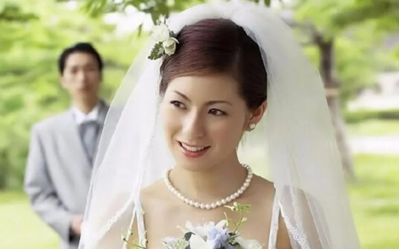 Round freshwater pearl necklace  (5)