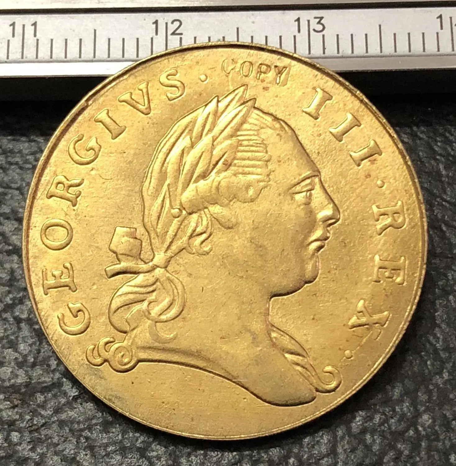 

USA Colonials 1773 Virginia Penny copper copy Coin