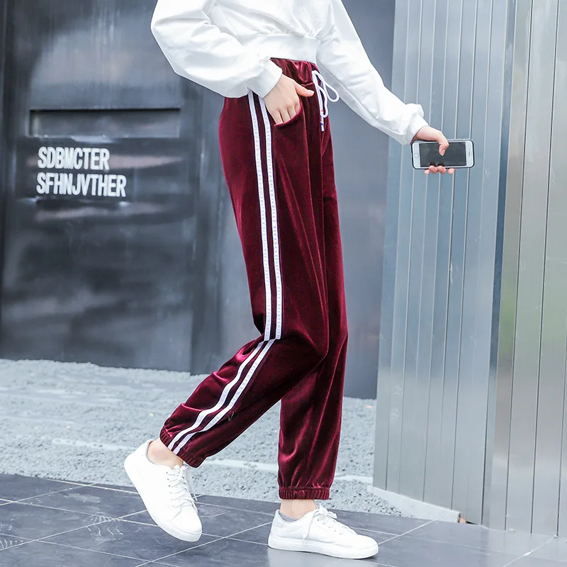 

Fashion Velvet Sports Pants Female Autumn Night Sports Pants Female Students Loose Super Fire Leggings Wide Leg Pants Sweatpants