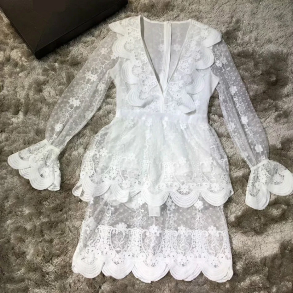 2018-Fashion-Sexy-Lace-Ruffle-V-neck-Flare-Sleeve-Elegant-Women-Mini-Dress-White (4)