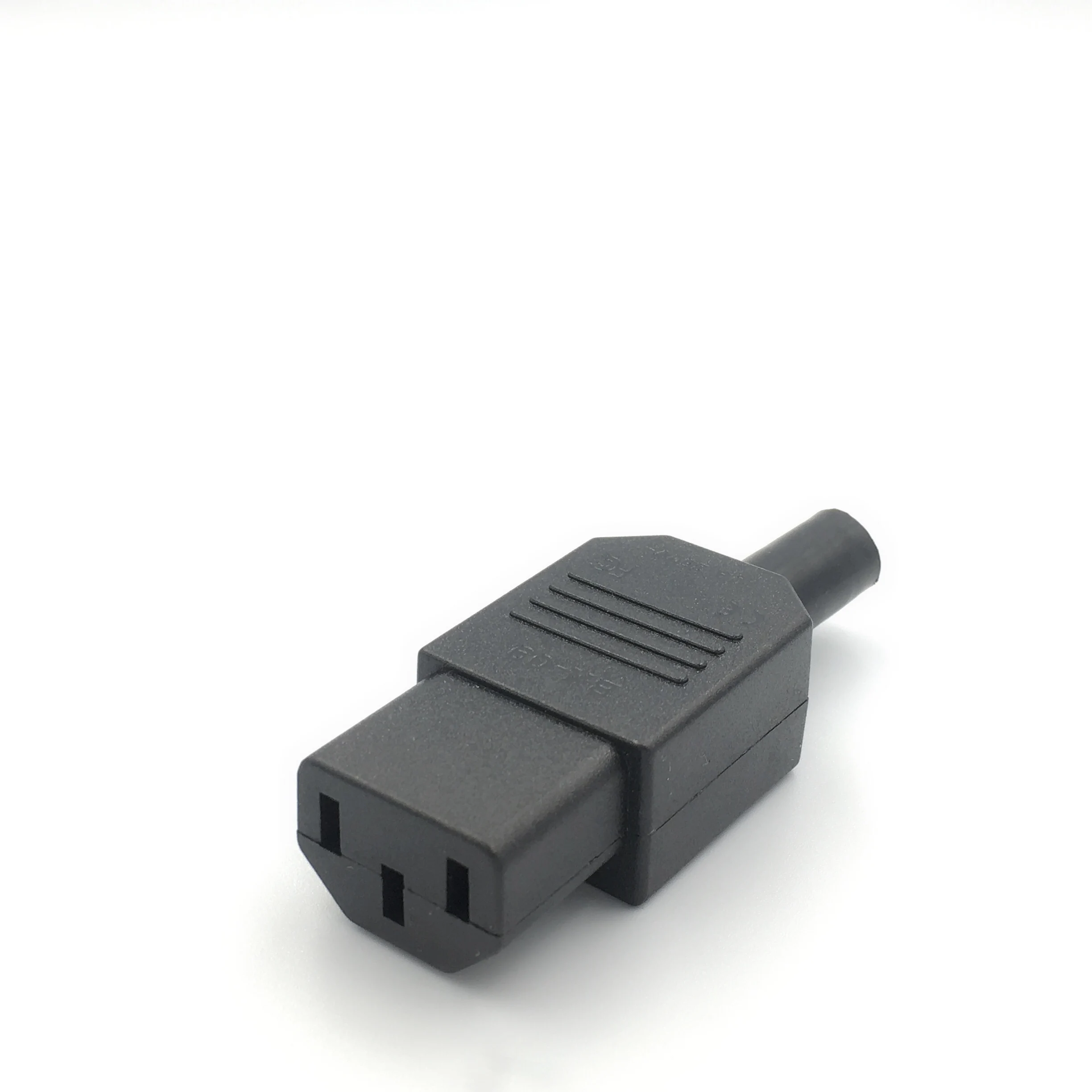 

New Wholesale Price Black IEC 320 C13 Female Plug Rewirable Power Connector 3pin Socket 10A /250V