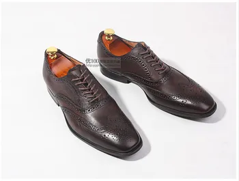 

Retro Rubbing Brock Men's Shoes Brogue Leather Men's Business Casual Shoes Oxford Shoes Men Breathable Youth Carved Dress Shoes