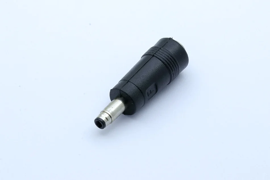 DC ADAPTER (1)