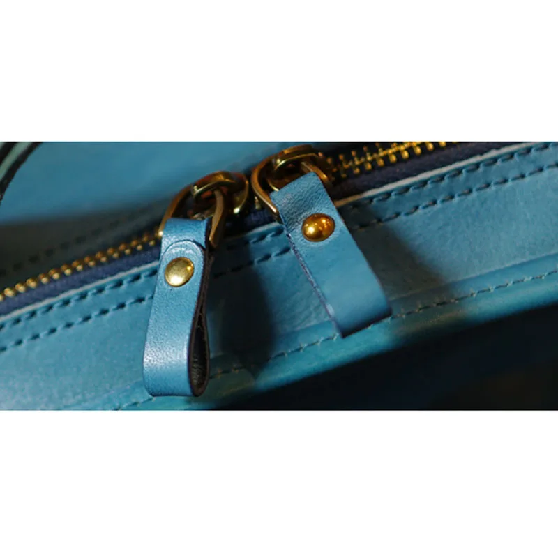 AETOO Vintage handmade cowhide leather shoulder portable diagonal bag casual compact box type bag ladies and women models