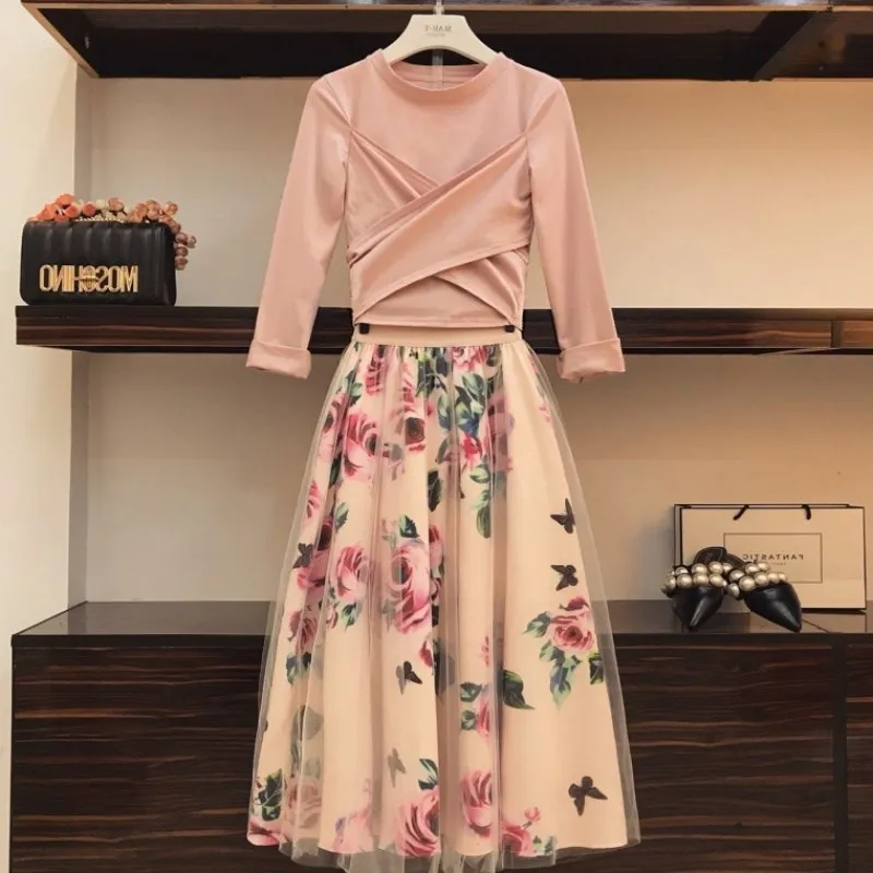 

2019 New arrive Runway Elegant Set Women Sweet Cross Bowknot Irregular Crop Top 2pcs T Shirt + Mesh Floral Tulle Skirts Suits