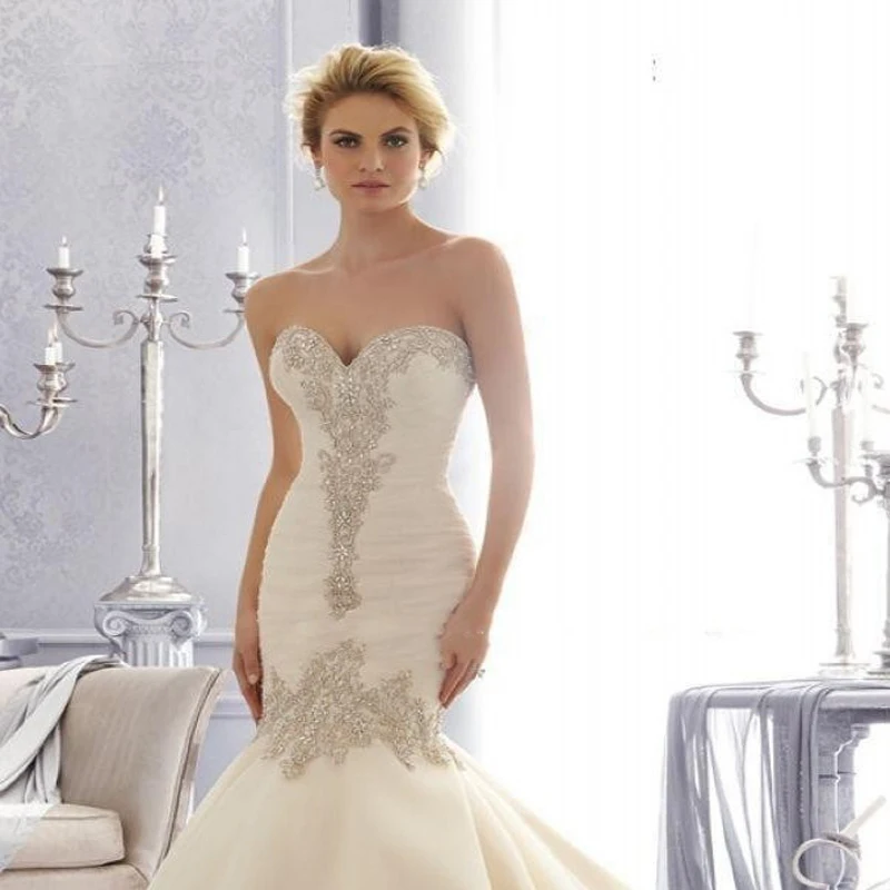 Vestido De Noiva 2017 Vintage Strapless Mermaid Wedding Dress Lace Sweetheart Wedding Dress Bride Dress Robe De Mariage Vestido De Noiva 2017 Vintage Strapless Mermaid Wedding Dress Lace Sweetheart Wedding Dress Bride Dress Robe De Mariage