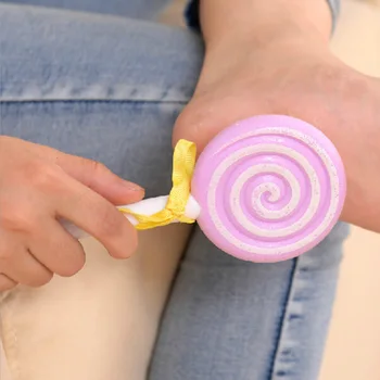 

Top 1pc Cute Lollipop Pedicure Foot File Scraper Scrubber Pedicure Tool Foot Clean Scruber Hard Skin Remover Scrub Pumice Stone