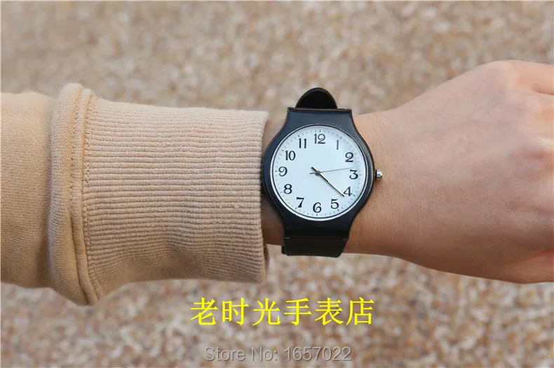 Hotime продвижение силиконовые простой дизайн наручные часы для студентов Кварцевые спортивные часы Женская и мужская повседневная номер