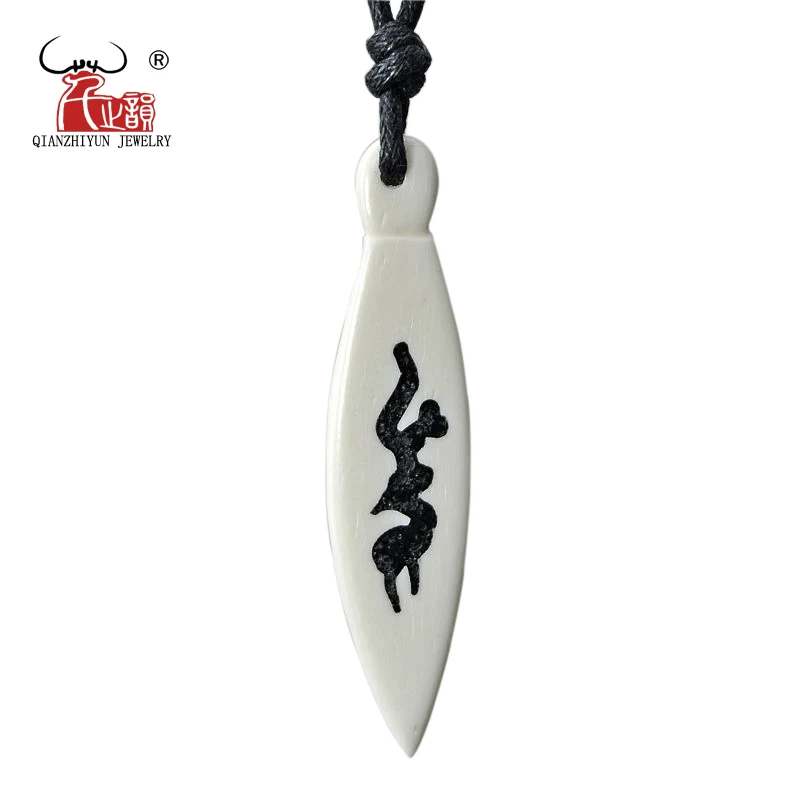 

1PC Handmade Carved Yak Bone Jewelry Woman's Man's Wolf Tooth Necklace Tribal spike Pendant Choker Tribal Punk Style Jewelry