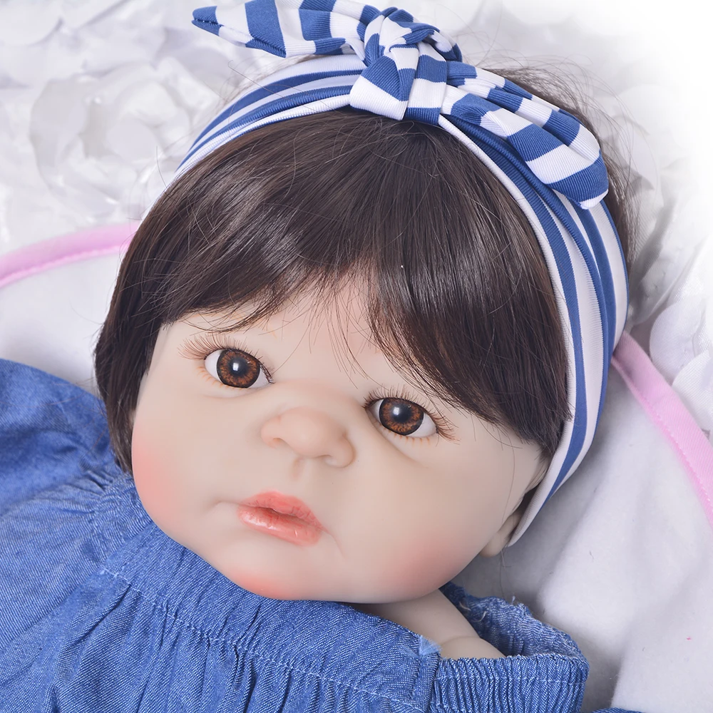 Новый стиль 23 ''реалистичные куклы Reborn Girl Doll Полный Силиконовые Винил очаровательны девушка детские игрушки одежда ковбойский комбинезон