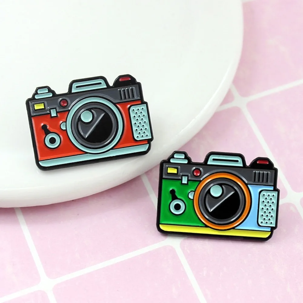 

Cute Creative Cartoon Camera Brooch Drip Jewellery Camera Pin&Brooch Alloy Enamel Brooch Cloth Bag Cap Accessory Gift
