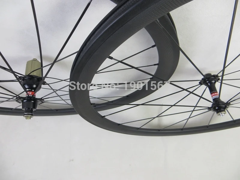 Sale 700C 38mm clincher Hub Novatec 271/372 bike carbon road bicycle wheels carbon wheelset 3 Sale 700C 38mm clincher Hub Novatec 271/372 bike carbon road bicycle wheels carbon wheelset 3