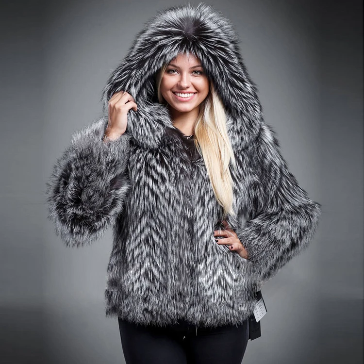 Advantages Of A Fur Coat Medodeal Com Pelz Pelzmantel Mantel Silberfuchs Silver Fox Fur Coat Jacket Pelliccia лиса