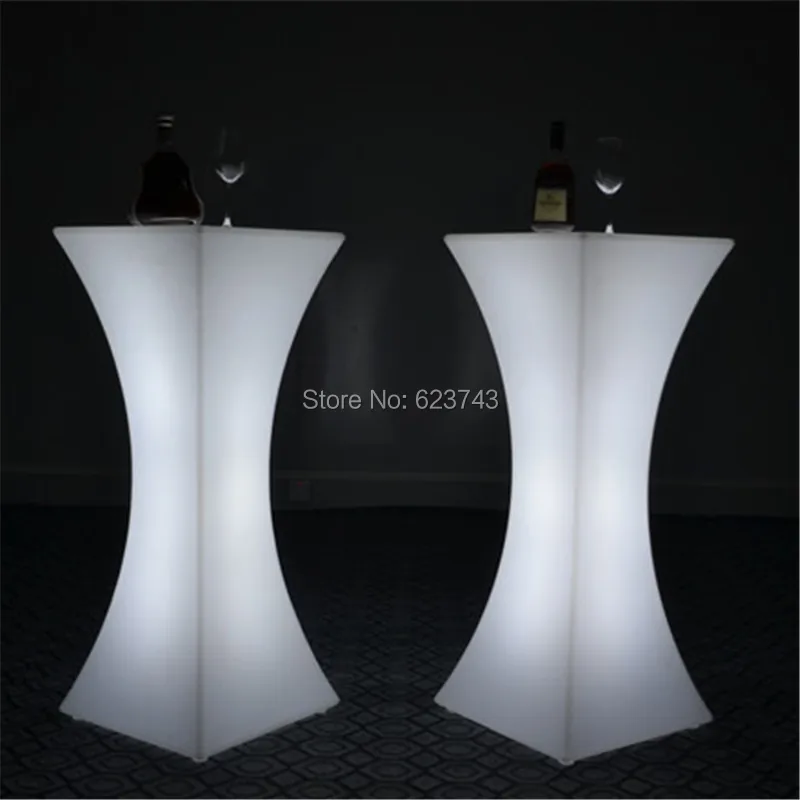 Modern Plastic illuminated rechargeable led high cocktail coffee bar table, Mange debout Lumineux LED Multicolore SQUARE