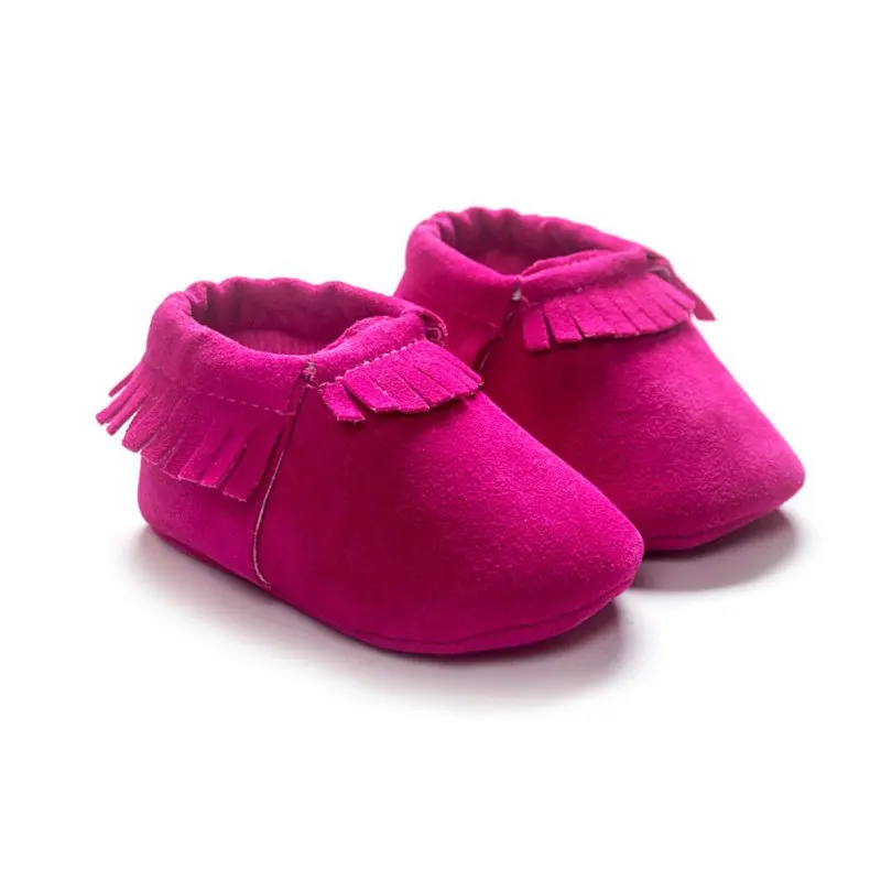 Обувь из искусственной замши для новорожденных; мокасины для маленьких мальчиков и девочек; мягкая обувь с бахромой; нескользящая обувь для малышей - Цвет: Светло-желтый